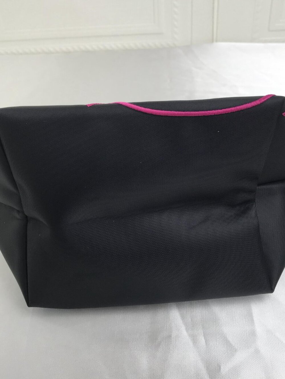 Hello Kitty MAKEUP BAG - Picture 8 of 8